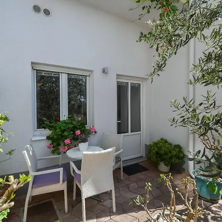 Jovize Apartamento *