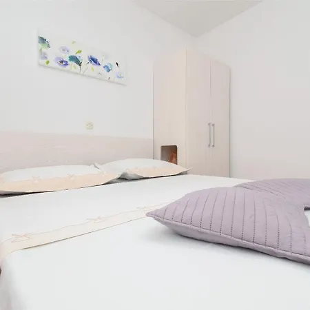 Jovize Μακάρσκα