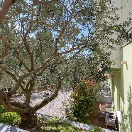 Jovize Apartment Makarska