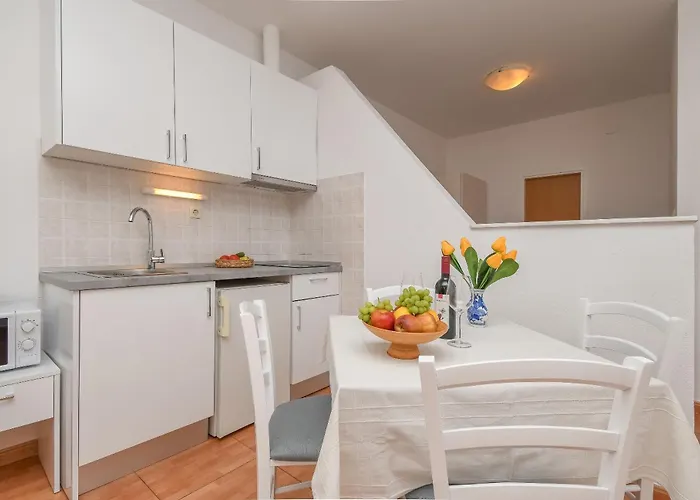 Appartamento Jovize Makarska