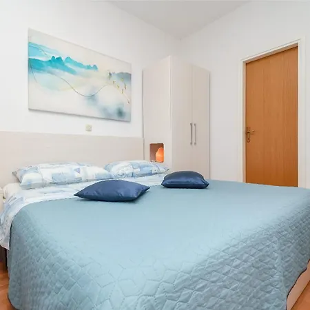 Jovize Apartment Makarska