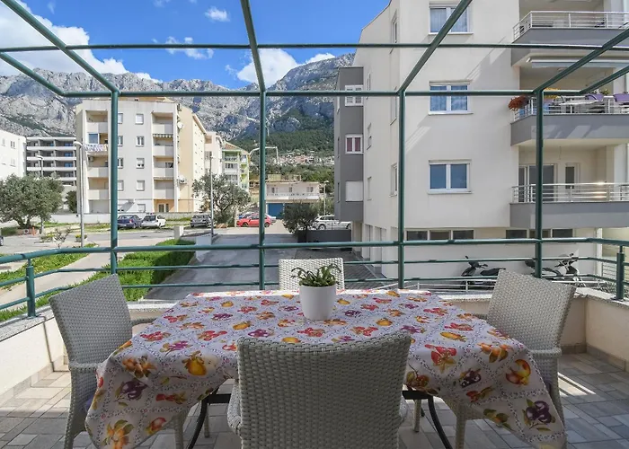 Apartament Jovize *